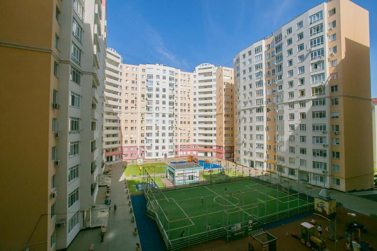 Apartament Spatios In Complex Residential คีชีเนา ภายนอก รูปภาพ